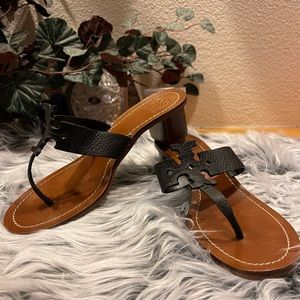 Tory Burch authentic Slip on sandals